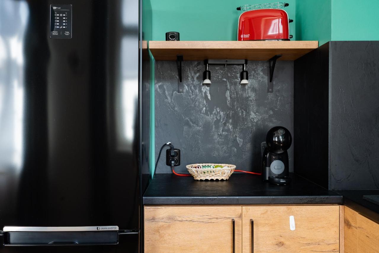 Apartament Inspirujacy - Z Prywatnym Monitorowanym Parkingiem - 4 Osobowy - Space Apart 耶莱尼亚古拉 外观 照片